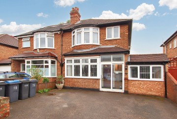 image of 9 Homer Road, Croydon