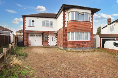 Arrange a viewing for Addisons Close, Shirley