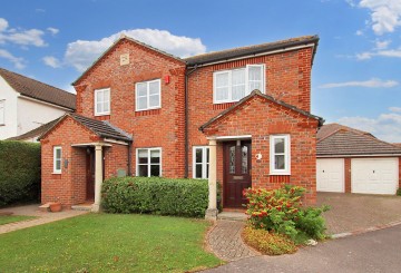 image of 2 Great Gatton Close, Croydon