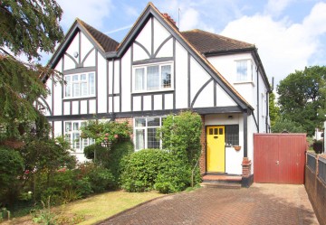 image of 65 Wickham Chase, WEST WICKHAM