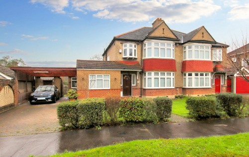 Arrange a viewing for Valley Walk, Shirley Park