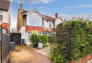 image of 21 Ashburton Road, Croydon