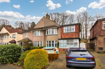 image of 24 Lawrence Road, West Wickham